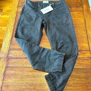 NWT FRAME banded bottom Trapunto Moto Pants washed mahogany size 26